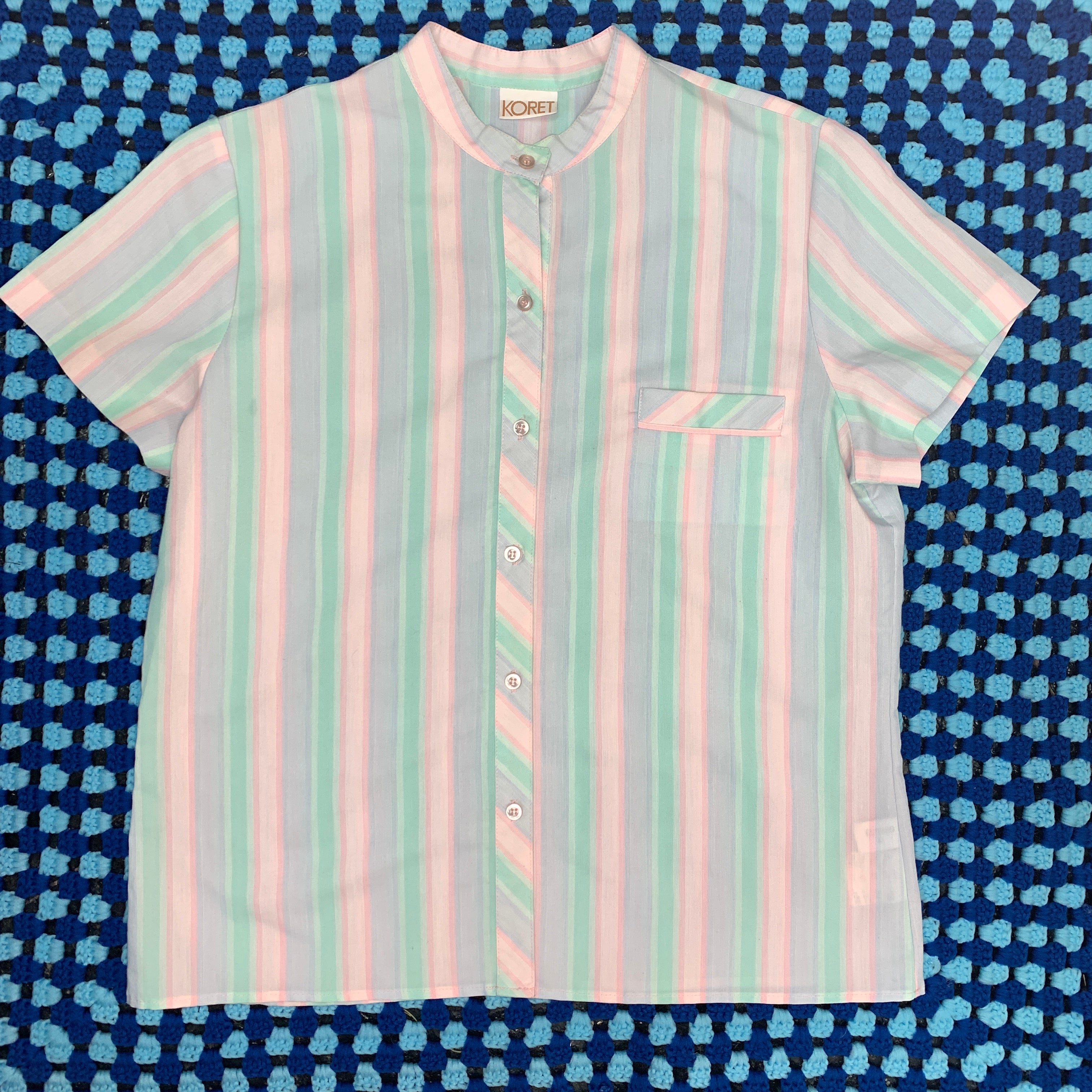 Chemise vintage à manche courte rayé pastel