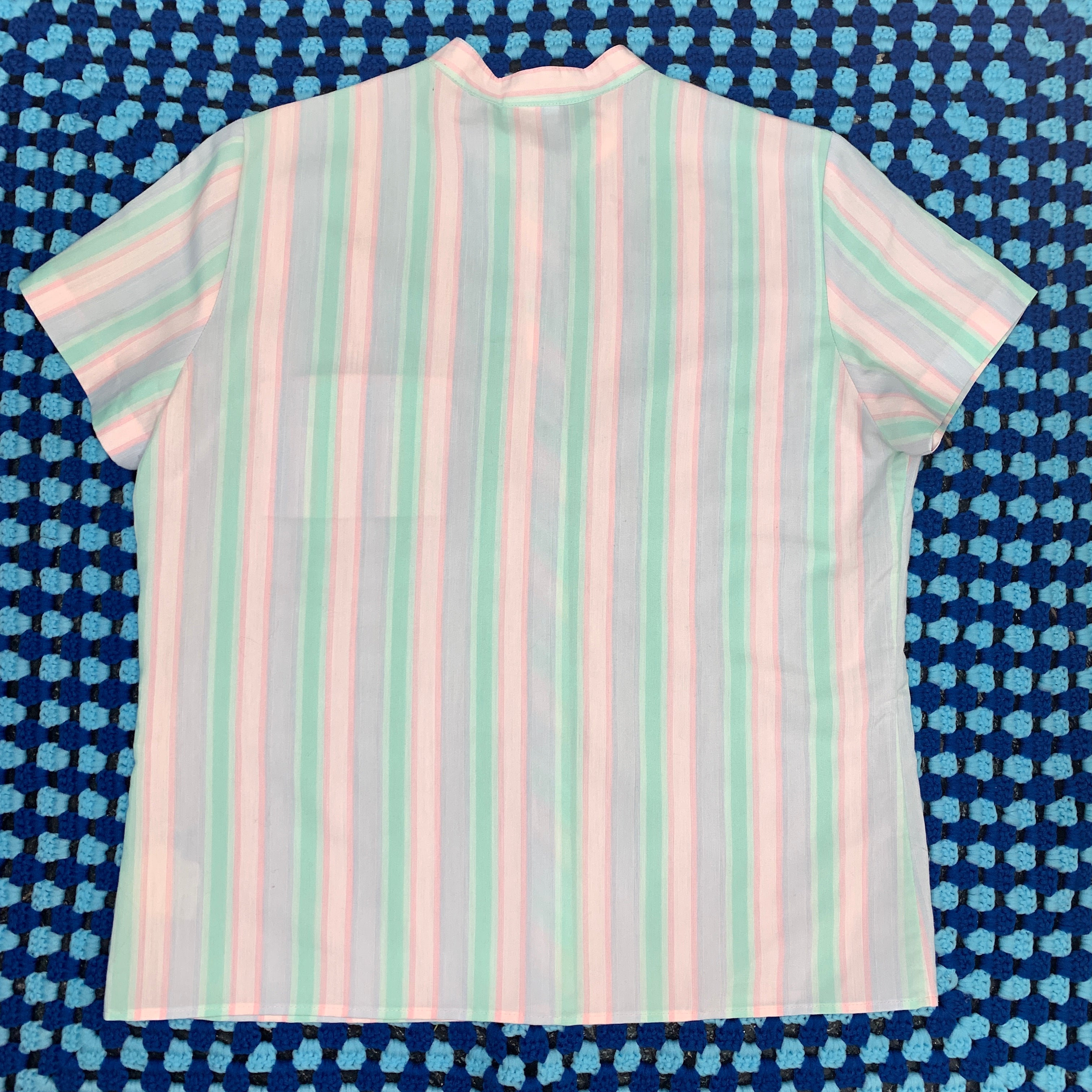 Chemise vintage à manche courte rayé pastel